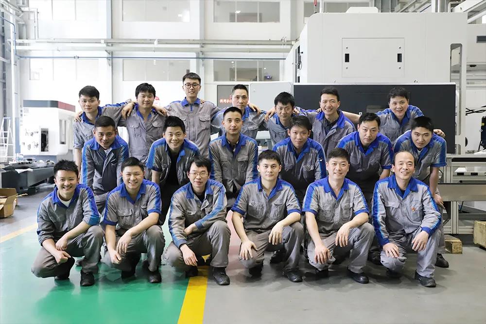 重慶市工人先鋒號 機床集團裝配分廠磨齒機工作組.jpg